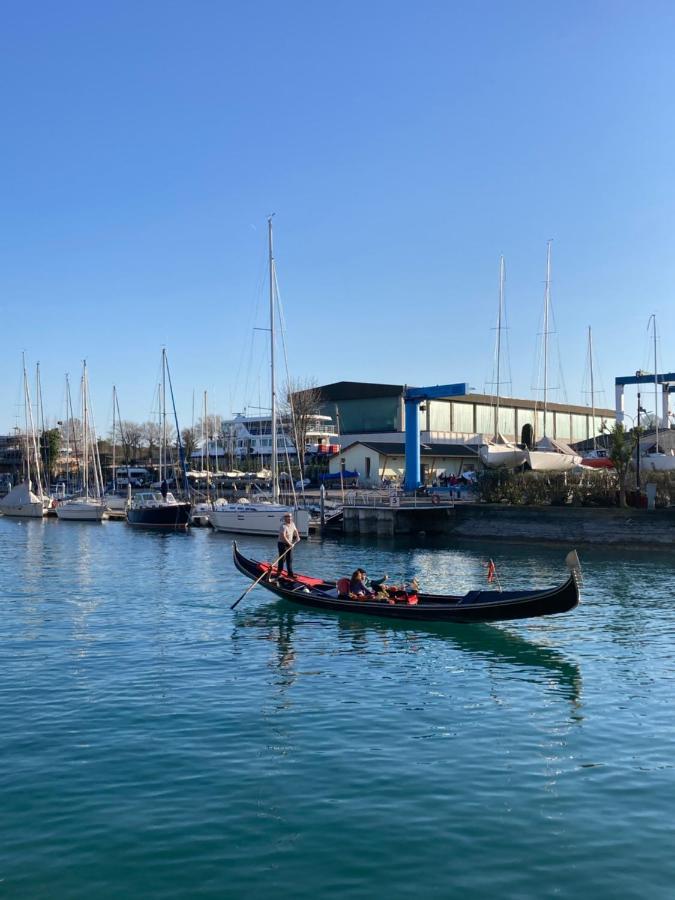 Garda Art&Lake Peschiera del Garda Ngoại thất bức ảnh