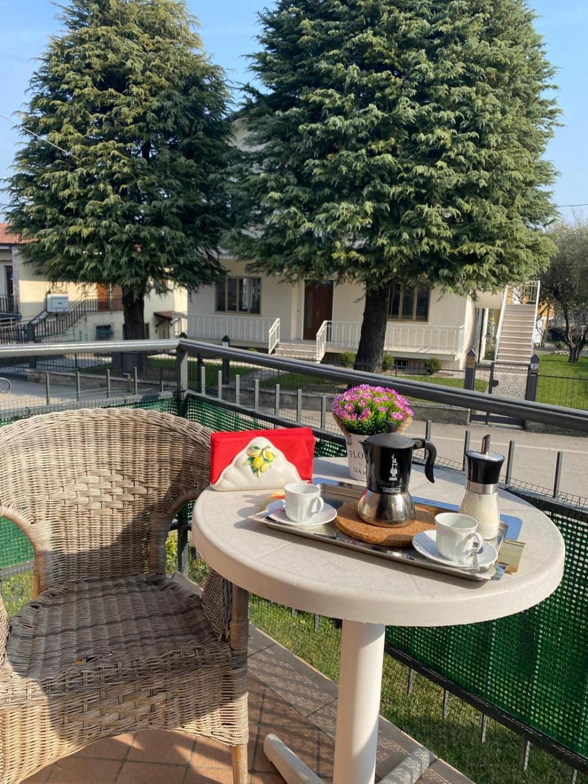 Garda Art&Lake Peschiera del Garda Ngoại thất bức ảnh